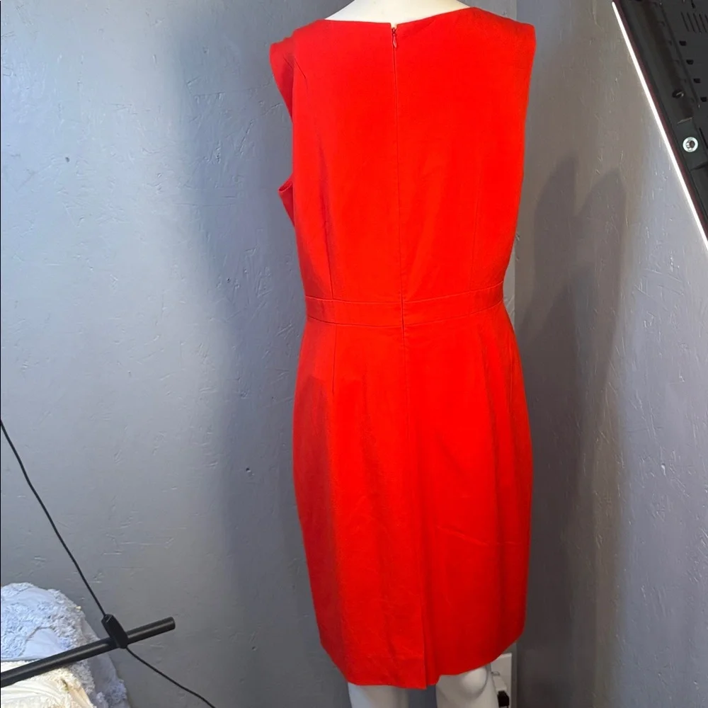 Elegant Red Sleeveless Dress TAHARI Arthur Levine size 10 above knee - Picture 4 of 9